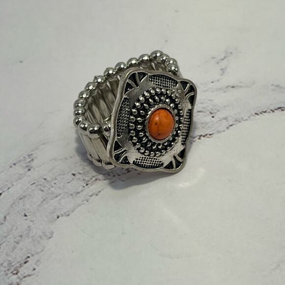 Set of 10 Southwestern style rings - Picture 7 of 16